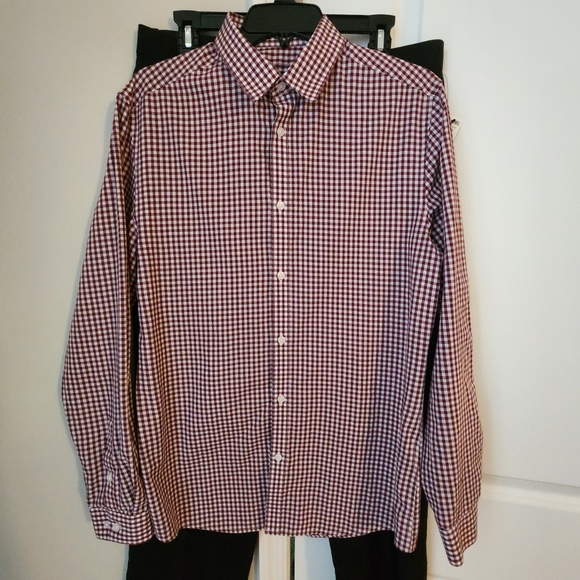 H&M slim fit easy-iron button front shirt. Mens M - Picture 3 of 13